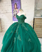 Off the Shoulder Green Quinceanera Dresses Ball Gown Lace Appliques Mychicdress