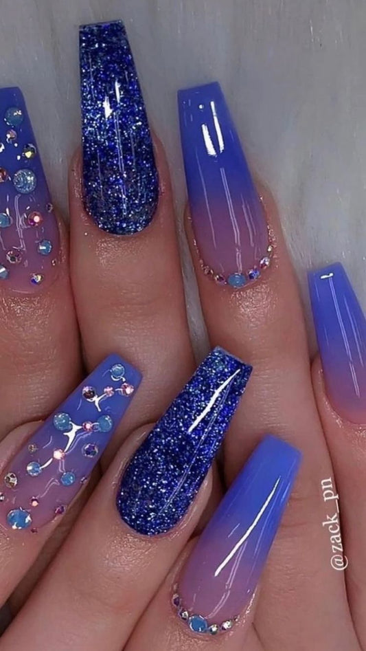 Top 7 Cool Prom Nail Ideas 2023 for Your Big Night