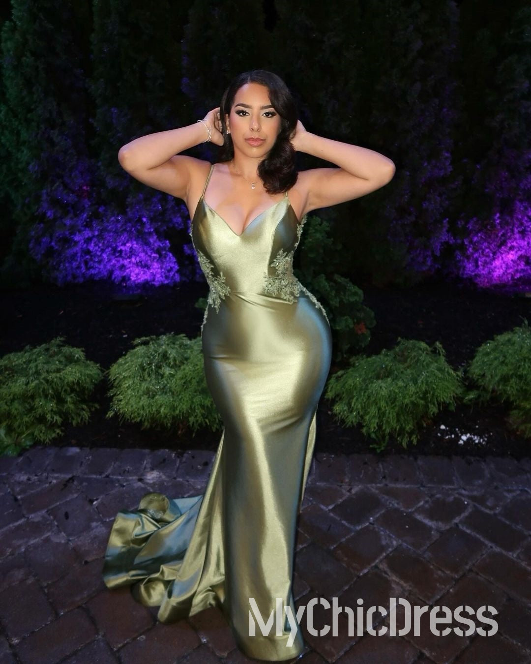 2025 V-neck Long Evening Dress Ice Blue Satin Appliques Mermaid