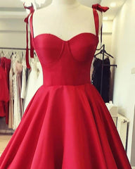 Vestido de baile vermelho linha na altura do joelho espartilho de cetim