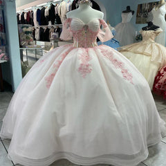 Ball-Gown Off-the-Shoulder Quinceanera Dress Light Pink Tulle Appliques