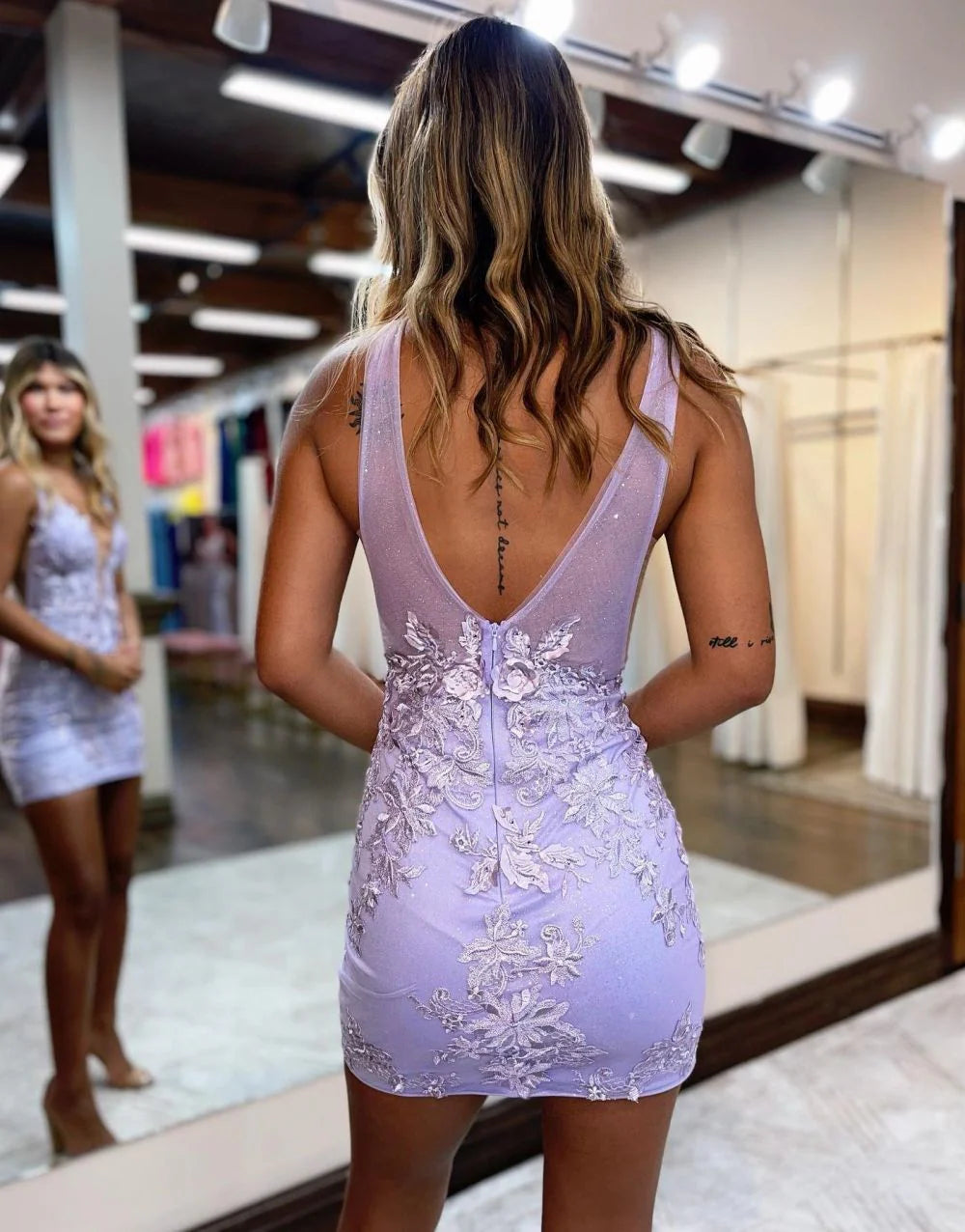 Bodycon Straps Lace Lilac Homecoming Dresses Deep V-Neck Applique - MyChicDress