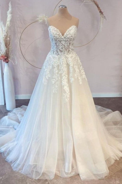 Discount A Line Beach Wedding Dresses Lace Appliques Sleeveless - MyChicDress