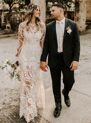 Modest Boho Wedding Dresses Champagne Lace With Long Sleeve V Back