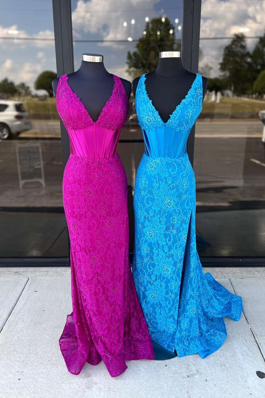 New Long Formal Dress V-neck Fuchsia Lace Mermaid Prom Gown with Slit - MyChicDress