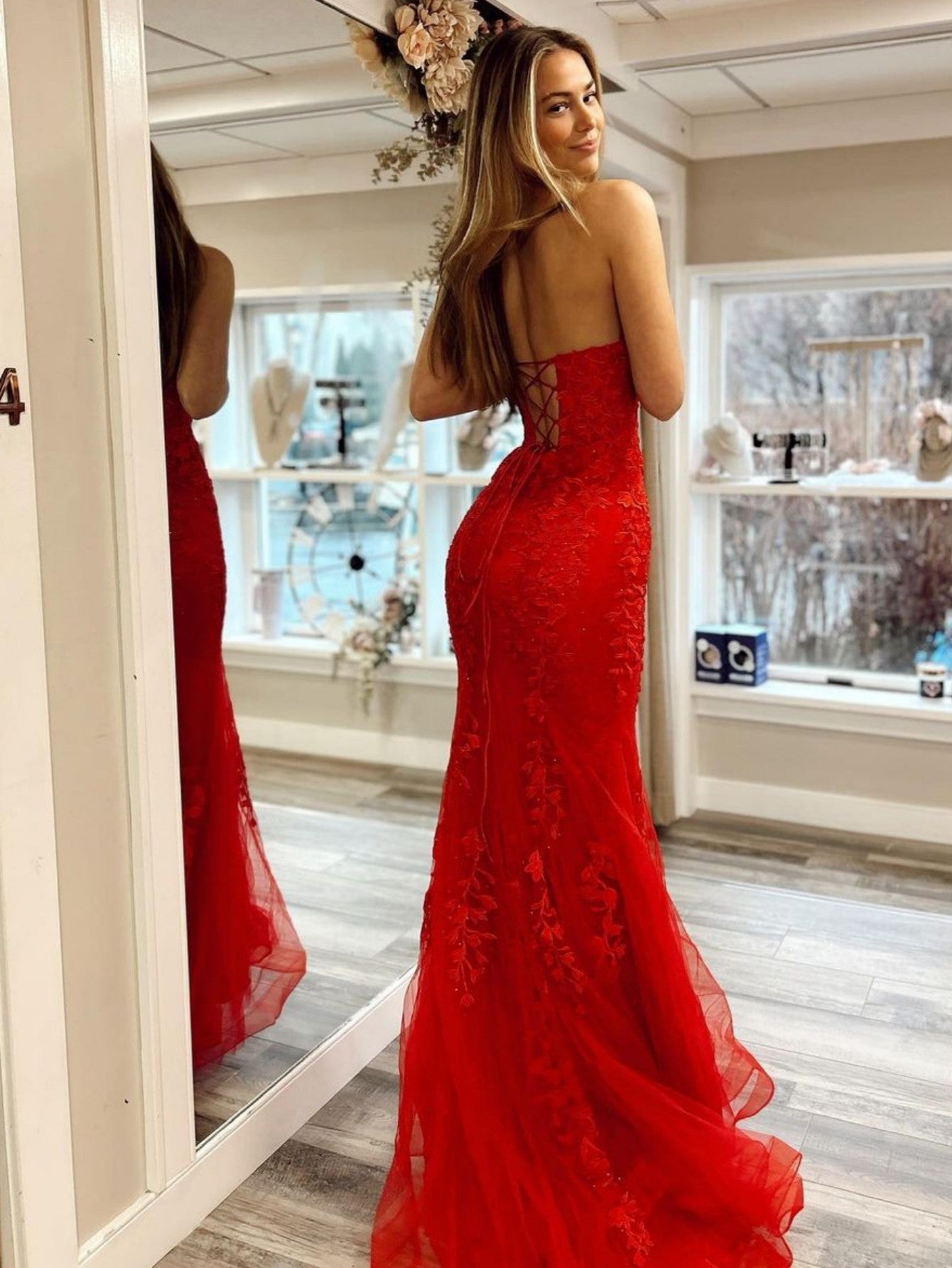 2025 Strapless Long Lace Prom Dresses Red UK Mermaid Appliques - MyChicDress
