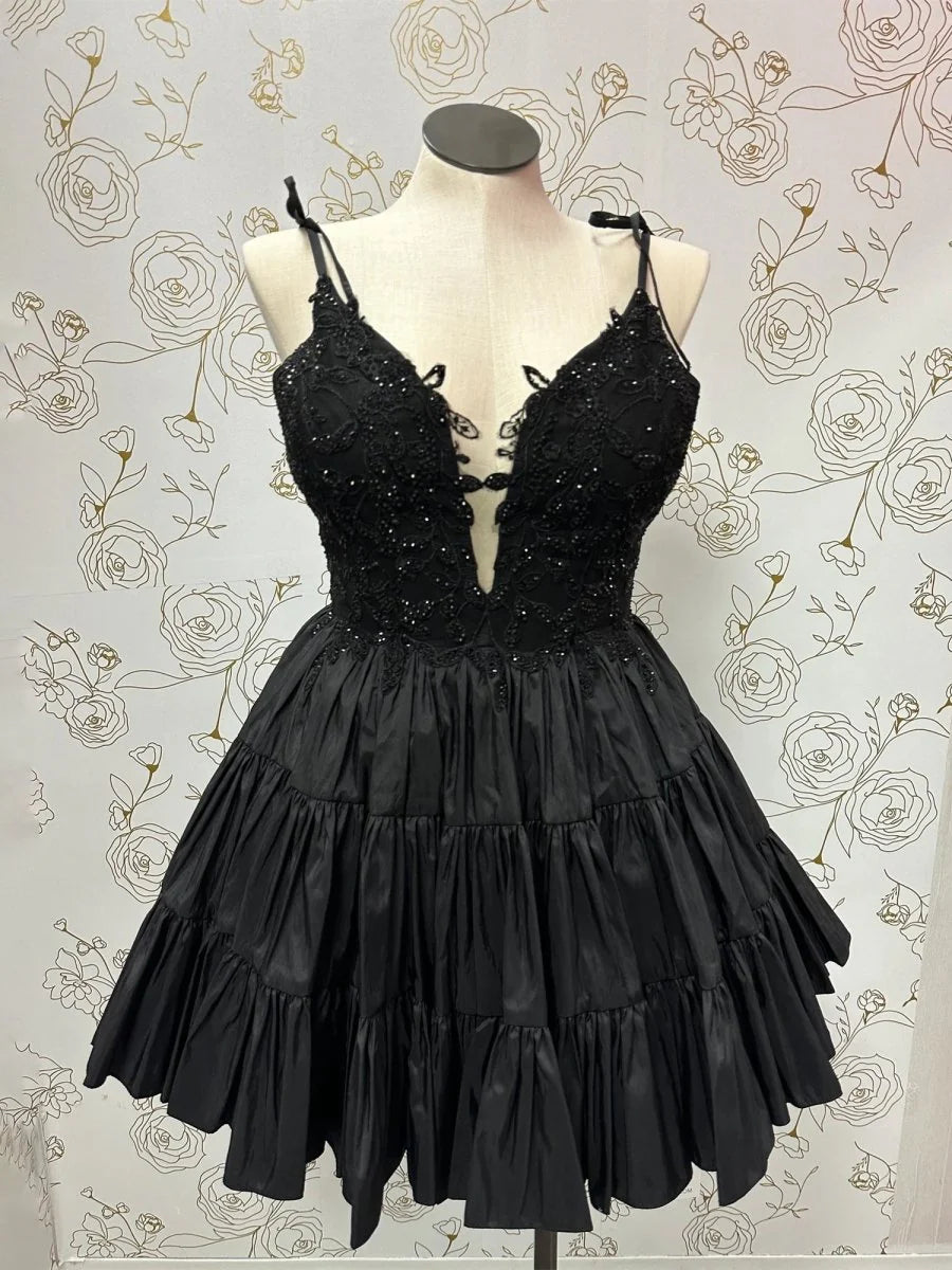 A Line V Neck Homecoming Dresses Black Ruffles Lace Applique
