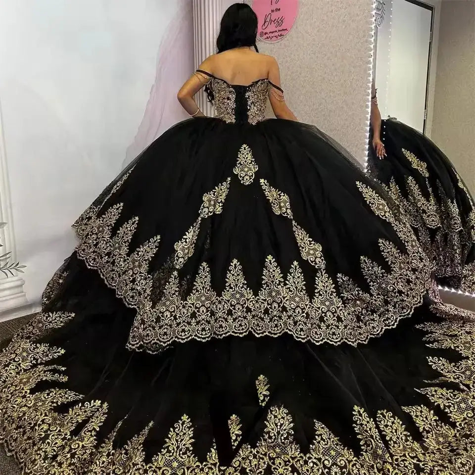 Ball Gown Black Quinceanera Dresses Gold Lace Vestido De 15