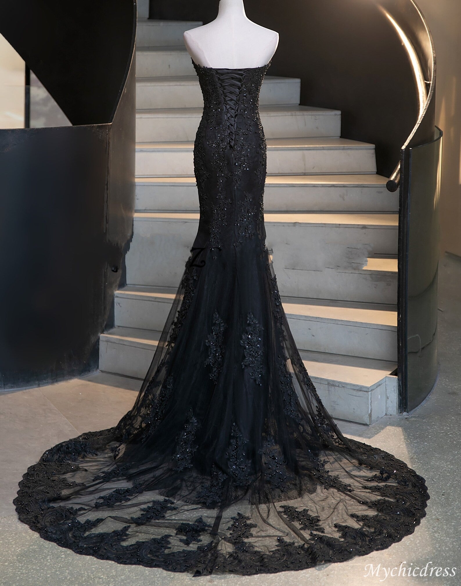 Long Lace Fitted Mermaid Black Wedding Dress Corset with Cape