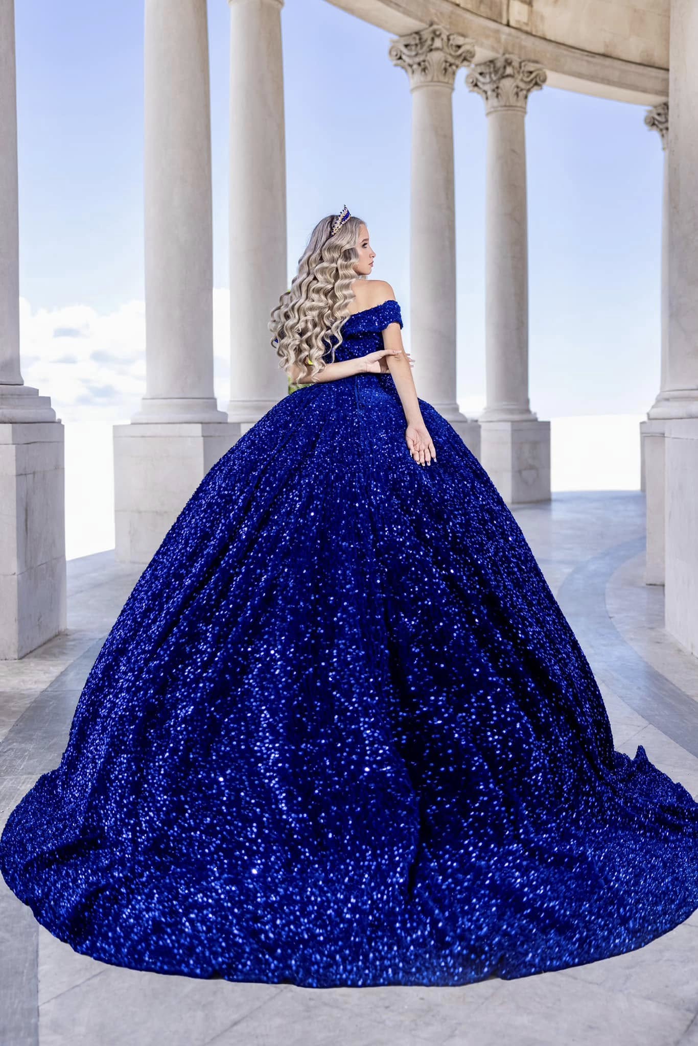 Cheap Off the Shoulder Sequin Quinceanera 16 Dresses Off the Shoulder