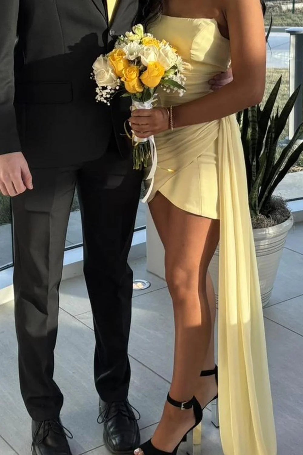 Cheap Short Yellow Homecoming Dress Strapless Ruched with Showl Mychicdress