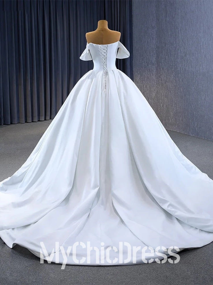 Custom Made Minimalist White Wedding Dress Satin Sweetheart Lace up