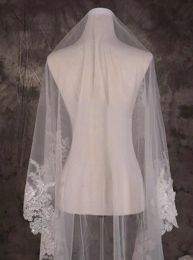 Elegant Lace Tulle Wedding Veil One Tier
