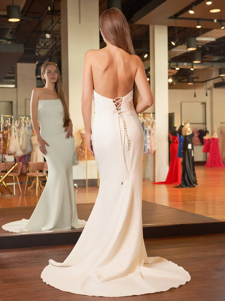 Elegant Minimalist Strapless Wedding Dresses Mermaid with Train Mychicdress