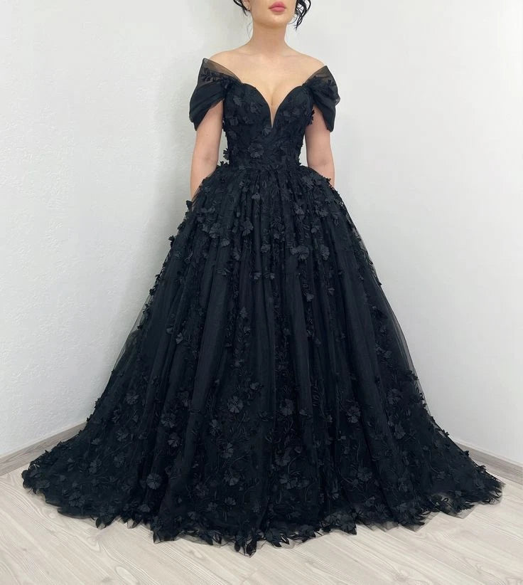 Gorgeous Black Wedding Dress Corset 3D Flower A-line Gothic Bridal Gowns Mychicdress