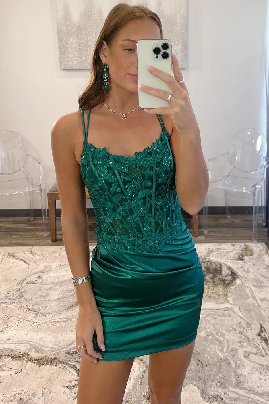 Lace Emerald Green Homecoming Dresses Mini Appliques Tight Hoco Dress