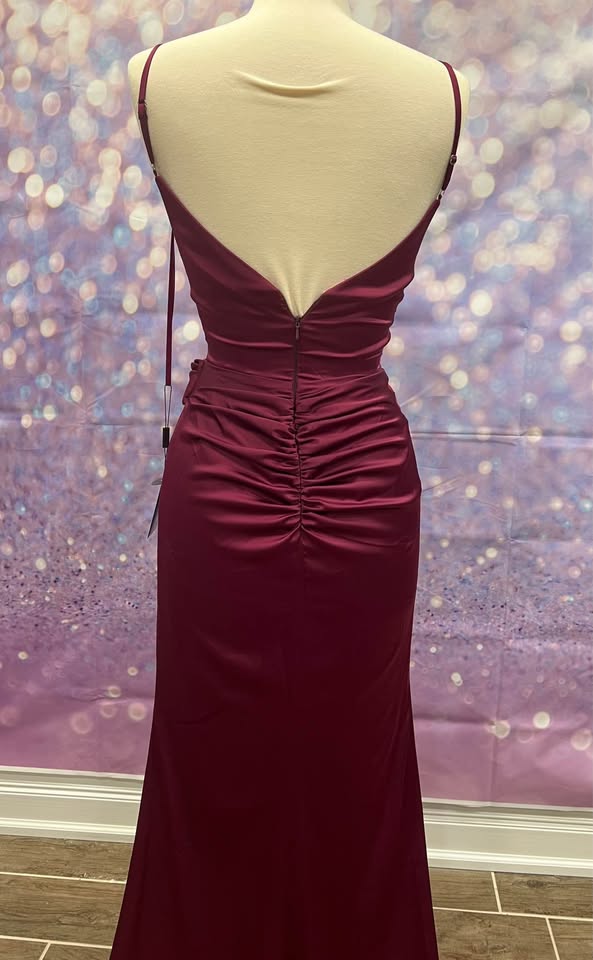 Long Fall Burgundy Wedding Guest Dresses Backless with Slit