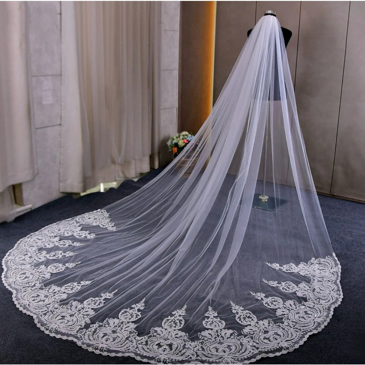 New 5m Long lace Fairy Wedding Veil with Hair Comb