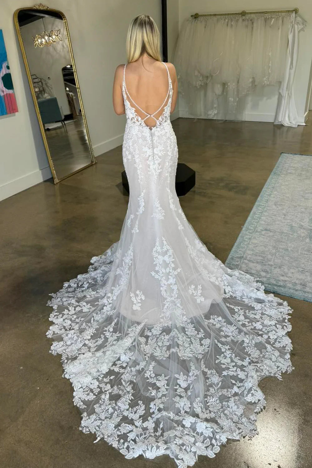 New Lace Wedding Dresses Mermaid V Neck Bridal Wear Backless