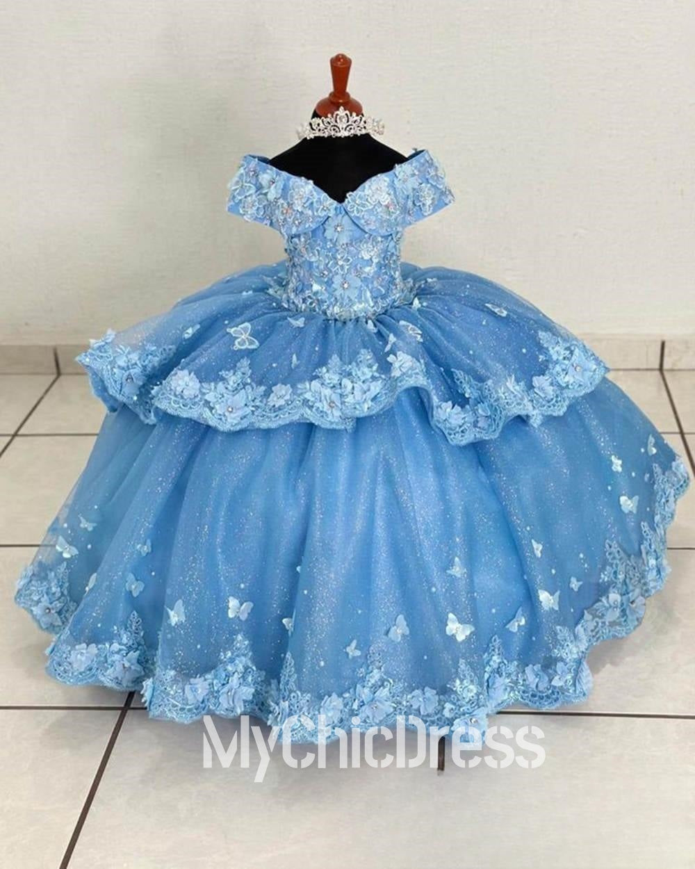Mychicdress Fluffy Blue Mini Quince Dresses For Little Girl Lace Appliqué