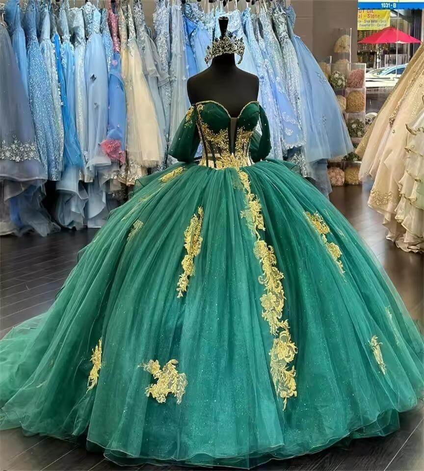 Puffy Emerald Green Gold Quinceanera Dress Corset Vestidos De 15 Años
