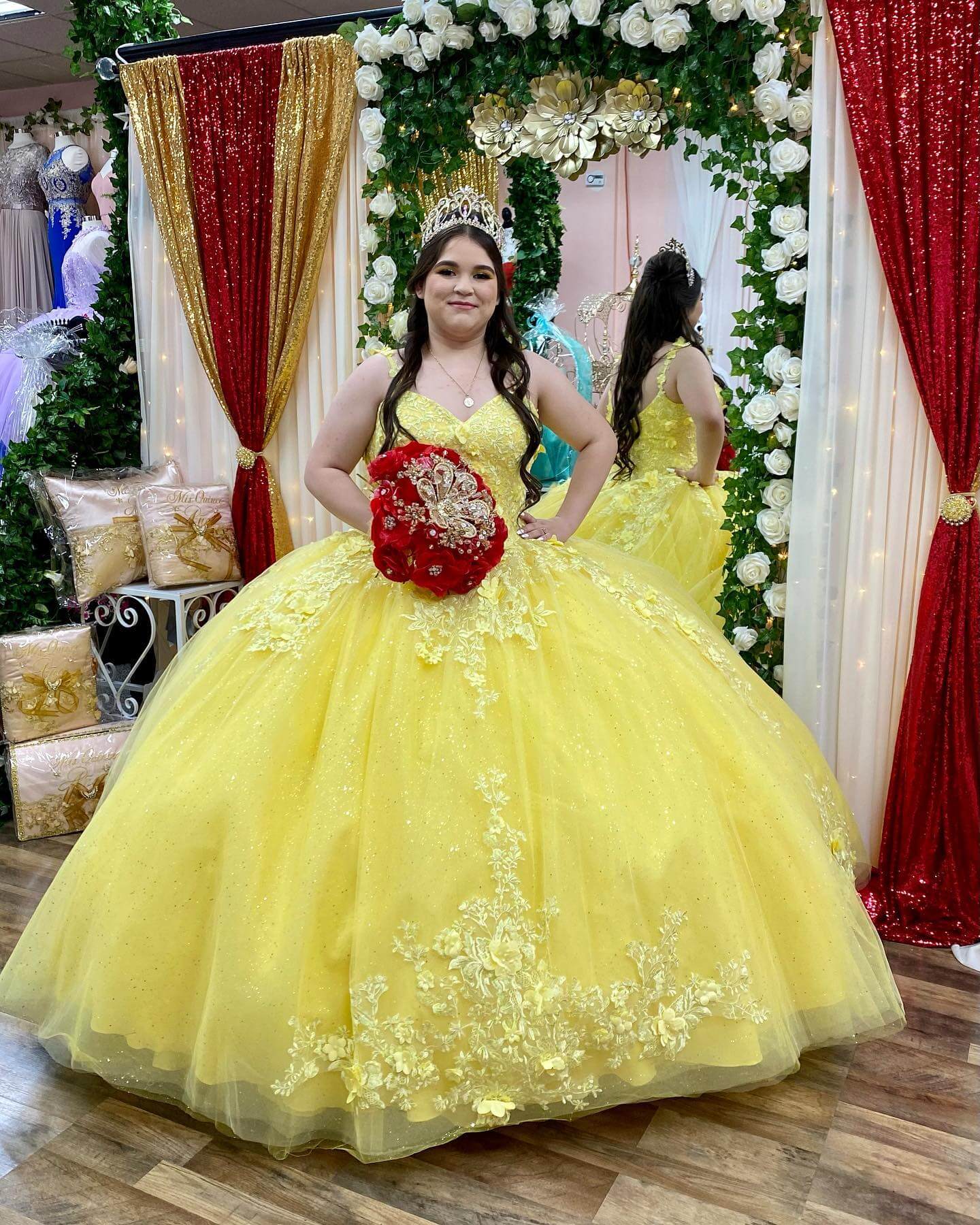 Puffy Quinceanera Ball Gown Yellow Sweet 16 Dress With Detachable Cape