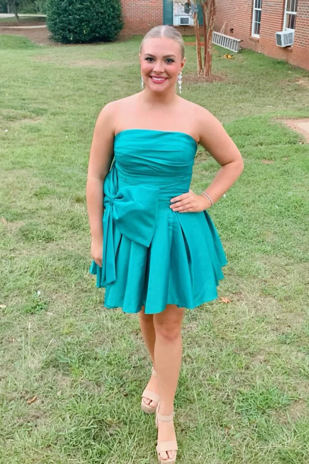 Satin Blue Homecoming Dresses Strapless Short Grad Dresses Mychicdress