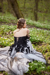 Sheath Black Lace Wedding Dress Gothic Applique Sweetheart