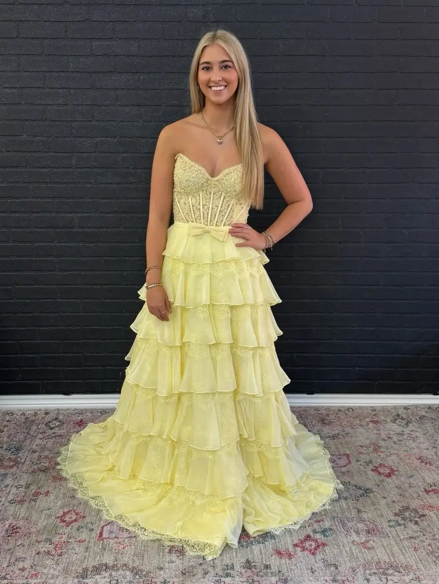 Strapless Lace Corset Ruffled Yellow Prom Dresses A Line With Appliques