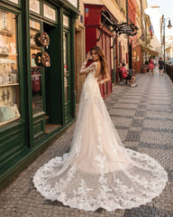 Vestidos de noiva modernos em renda sereia com mangas compridas e marfim