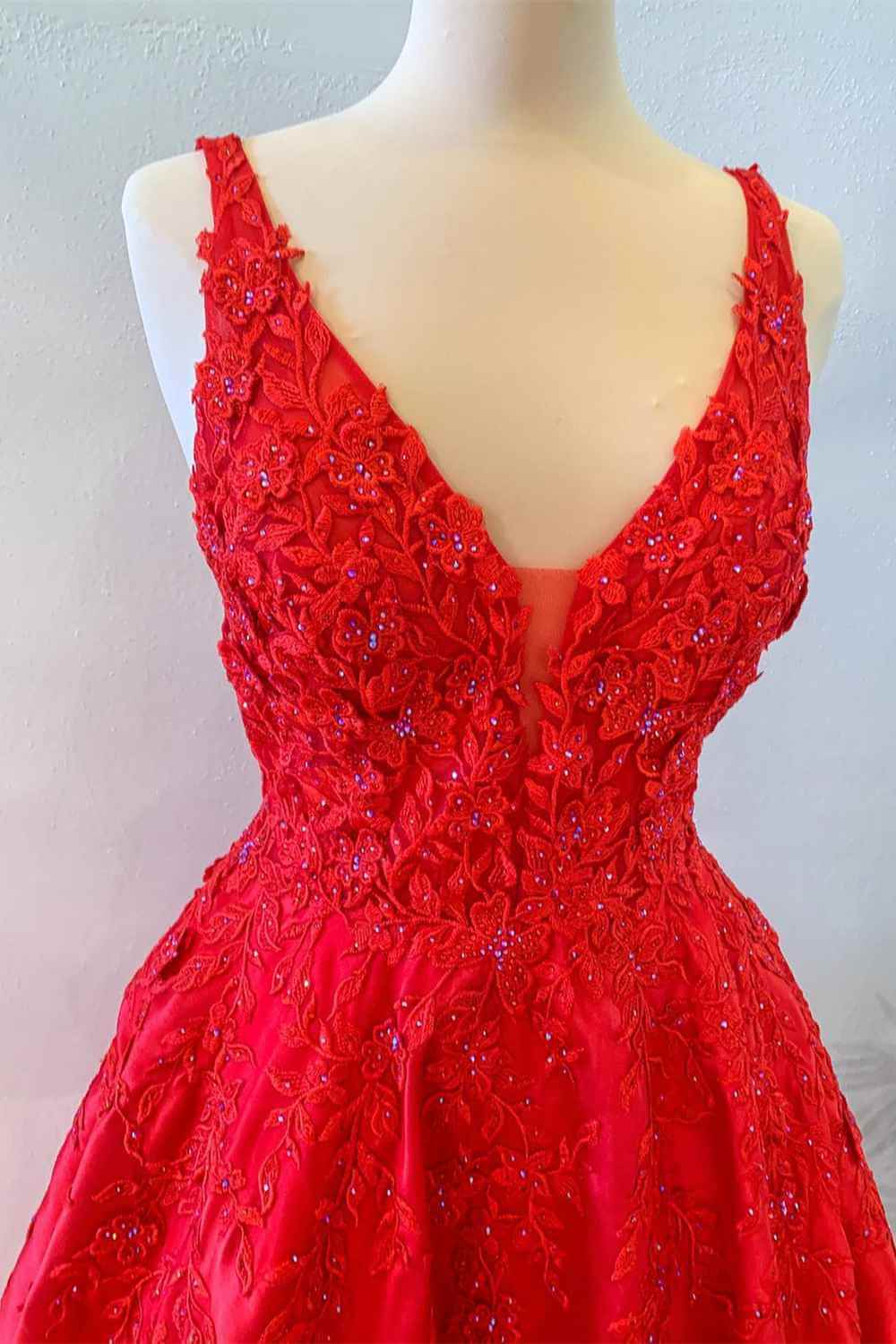 A-Line Floor Length Princess Red Long Formal Dresses Lace Floral V Neck MyChicDress