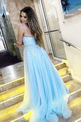 2025 Light Blue Prom Dresses V Neck Appliques Lace Evening Dress