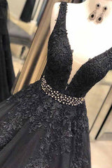 Sexy Sleeveless V Neck Lace wedding dress Beading Black Long Prom Dress