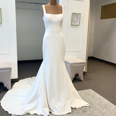 Cheap Satin Square Neck Minimalist Wedding Dresses Mermaid Straps Bridal Gowns Buttons