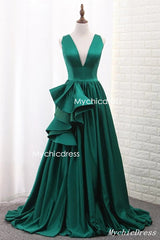 Hot Floor Length V Neck Sleeveless Sexy Green Prom Evening Dresses MyChicDress