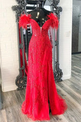 2024 Long Off Shoulder Red Lace Prom Dresses Feathers V Neck Mermaid Evening Dress