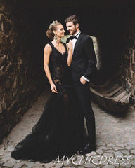 Mermaid Lace Black Wedding Dresses V Neck Sleeveless Tulle Gothic Bridal Gown MyChicDress