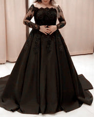 Black Long Sleeves Lace Prom Dresses Plus Size Satin Formal Evening Gown