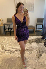 Purple Sequins Deep V Neck Tight Homecoming Dress 2024 Mini Prom Dress