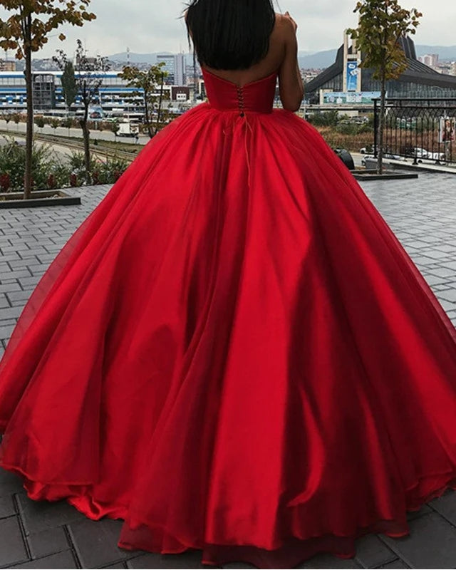 Sweetheart Strapless Red Ball Gown Quinceanera Dresses Satin Sweet 16 Dress