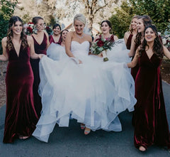 Affordable Winter Burgundy Velvet Bridesmaid Dresses UK V Neck Sleeveless