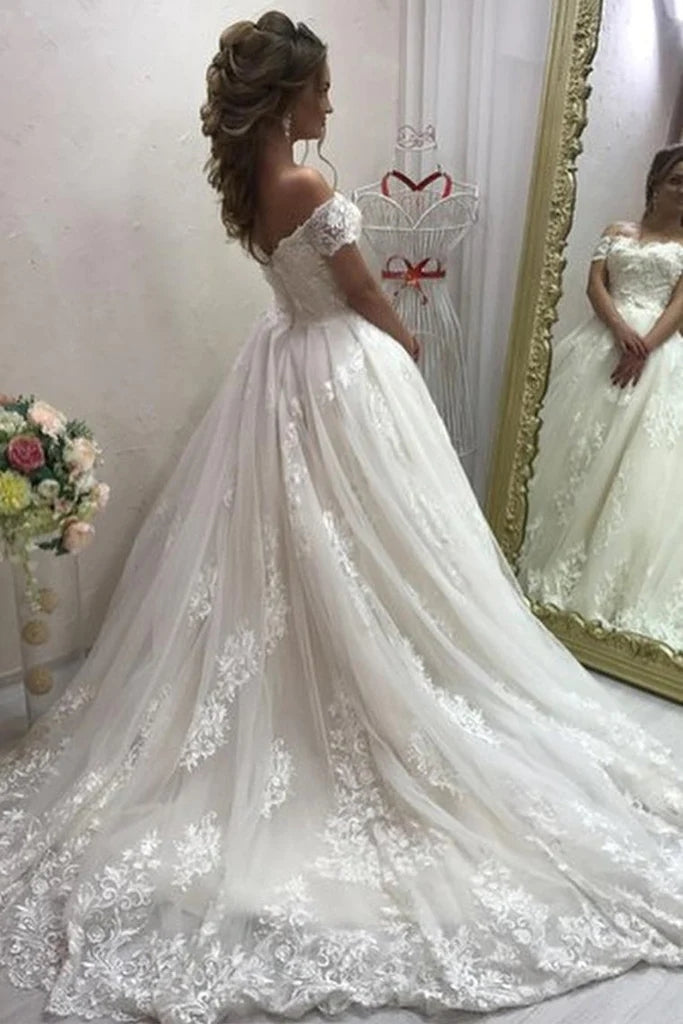 A Line Off the Shoulder Lace Wedding Dress Tulle Appliques Bridal Gown